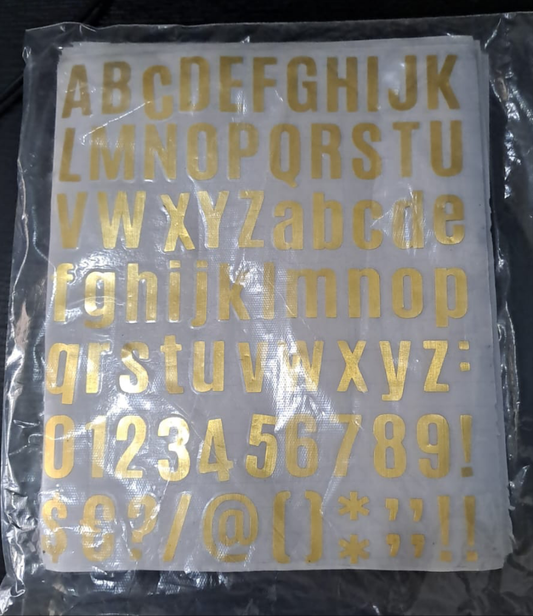 Lamina de letras en vinil para personalizar cinta